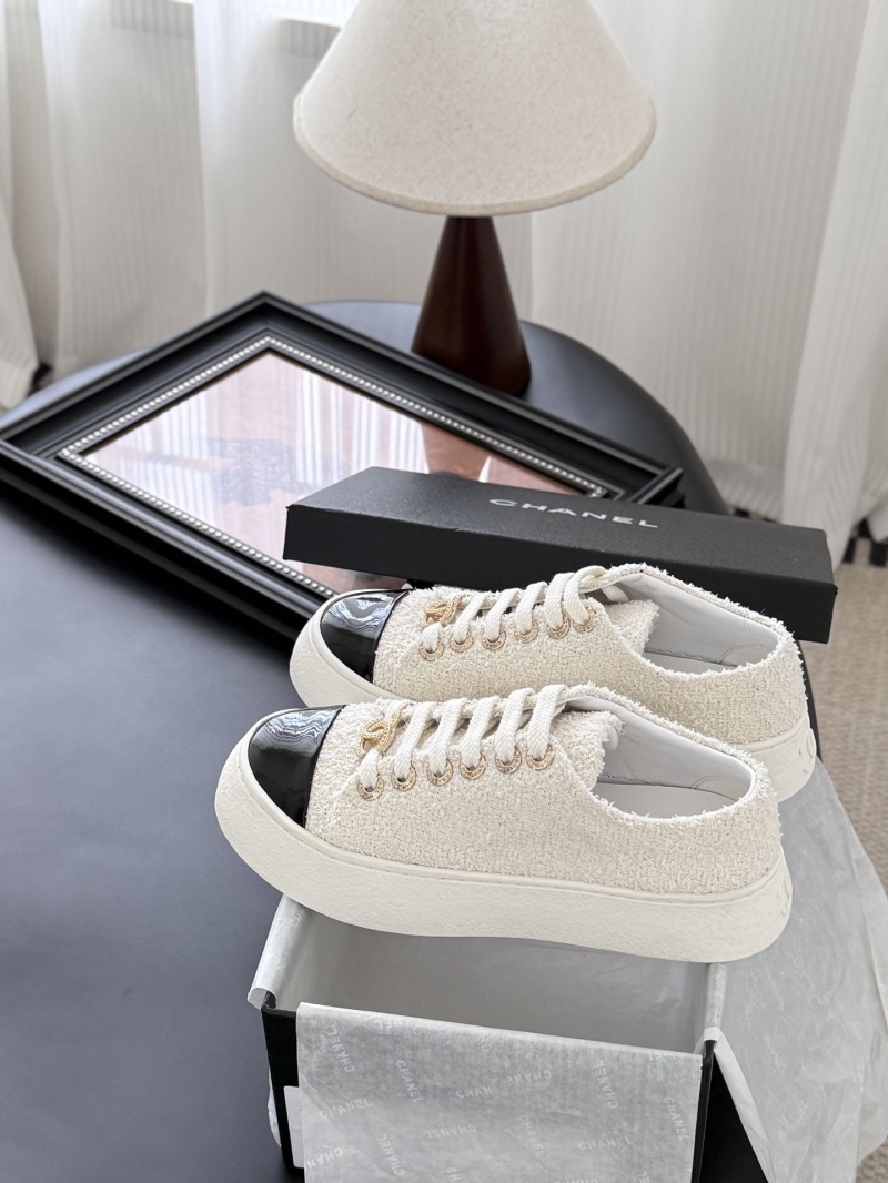 Ch**el sport shoes